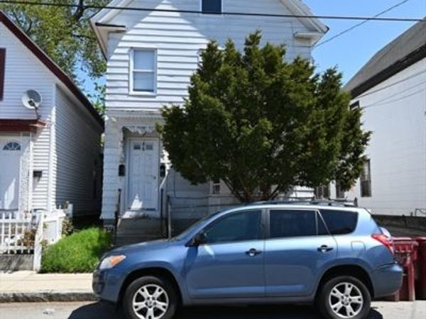 45 West 5th Street, Unit 2, Lowell, MA 01850