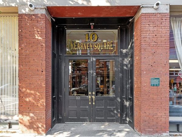 10 Kearney Sq, Unit 405, Lowell, MA 01852