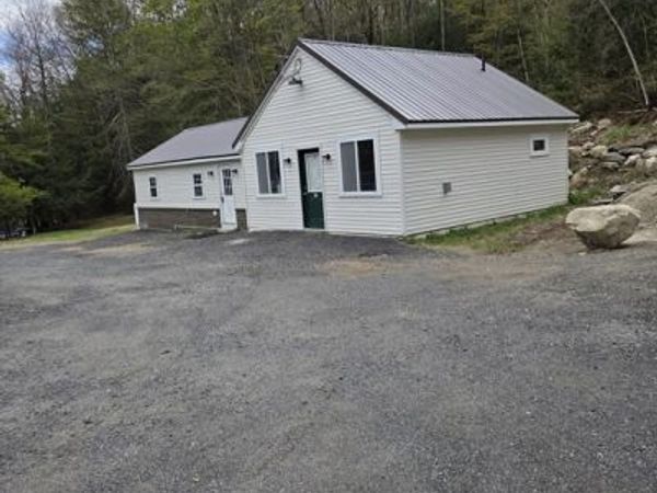 47 Goshen Road, Williamsburg, MA 01096