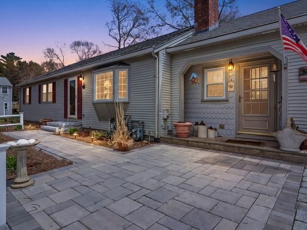 53 Hadrada Ln, Barnstable, MA 02632