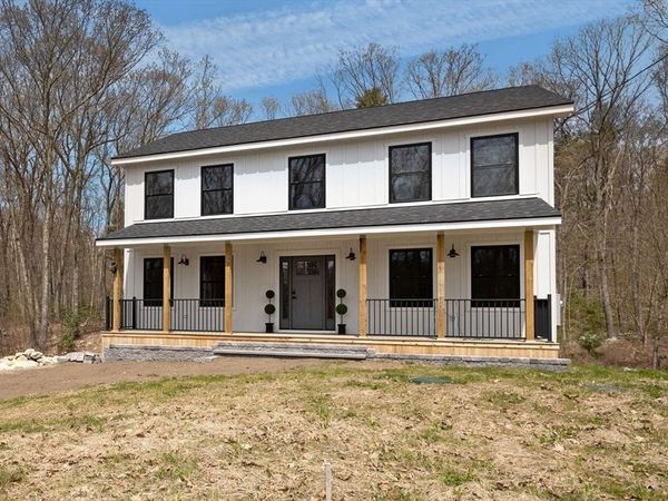 130 Se Main St, Douglas, MA 01516