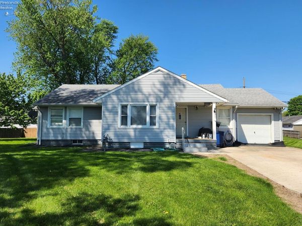 603 Carroll Avenue, Sandusky, OH 44870