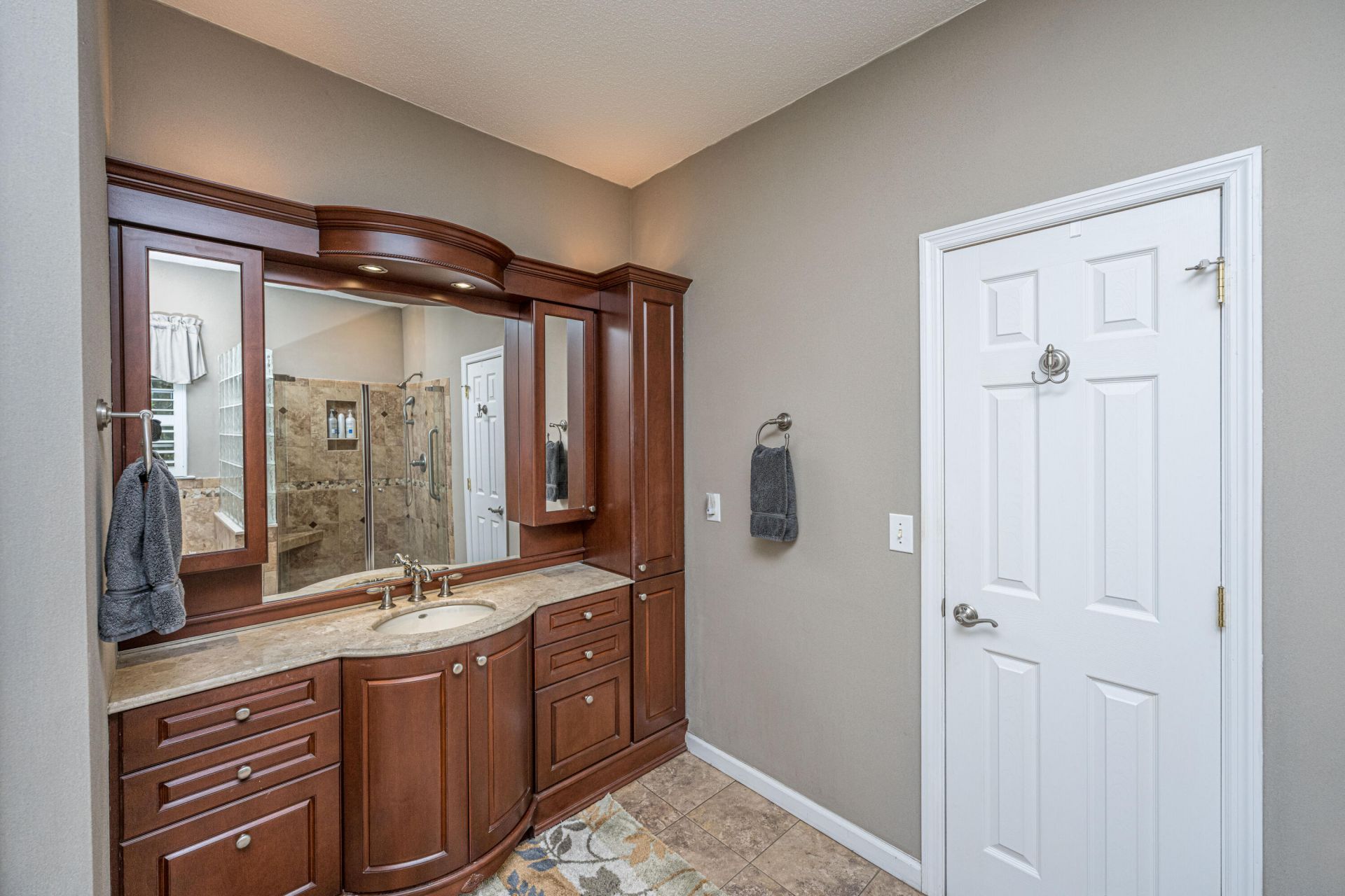 3442 Forest Glen Drive Photo 32