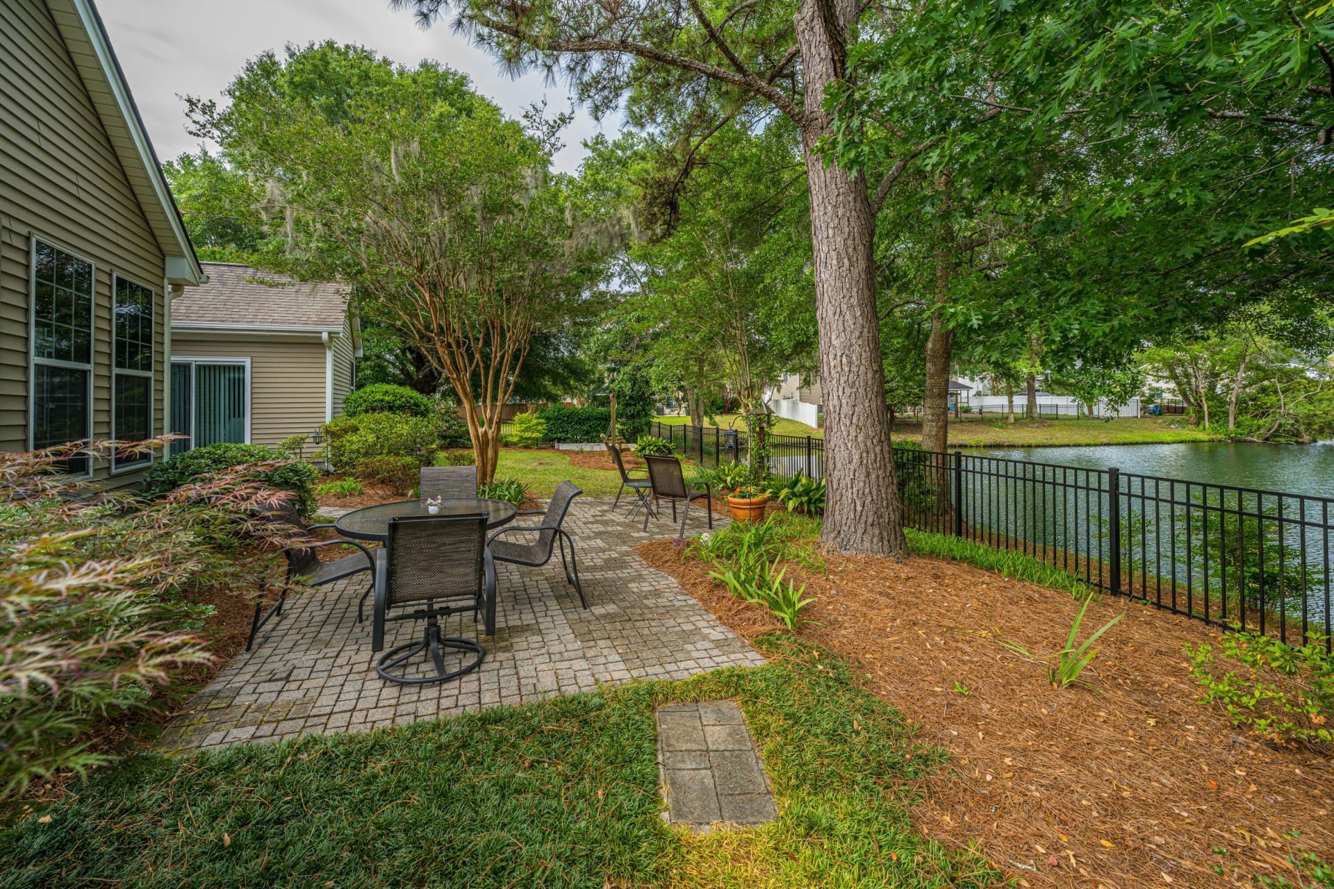 3442 Forest Glen Drive Photo 50