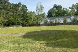 251 Judith Drive photo 4