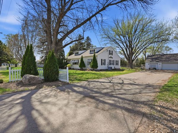 15717 Clayton Avenue E, Rosemount, MN 55068
