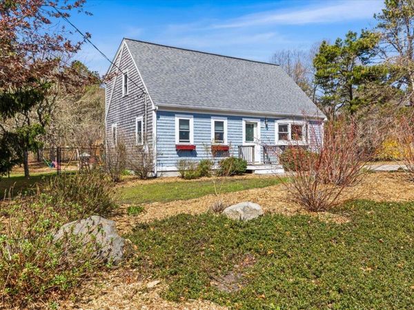 57 Debbies Lane, Marstons Mills, MA 02648