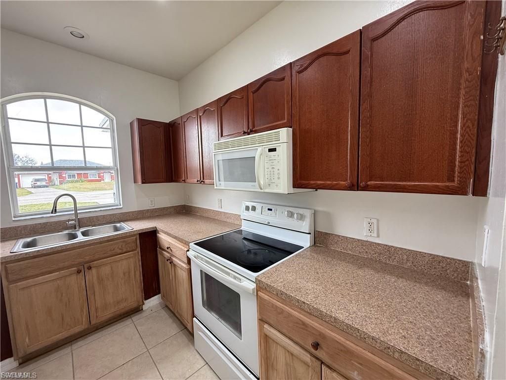 3969 Sunset Rd , Lehigh Acres, FL 33971 Photo