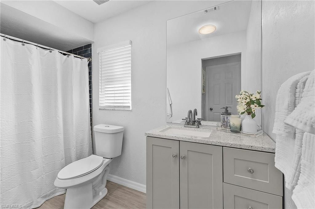 527 SW 57th St, Cape Coral, FL 33914 Photo