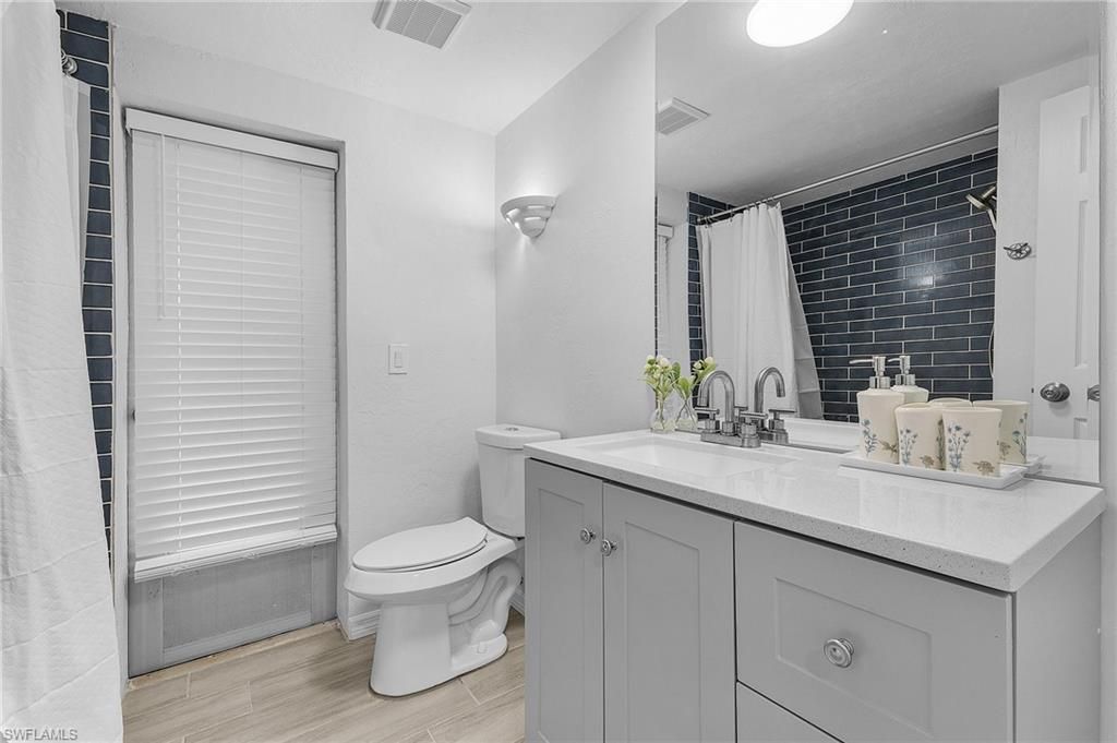 527 SW 57th St, Cape Coral, FL 33914 Photo