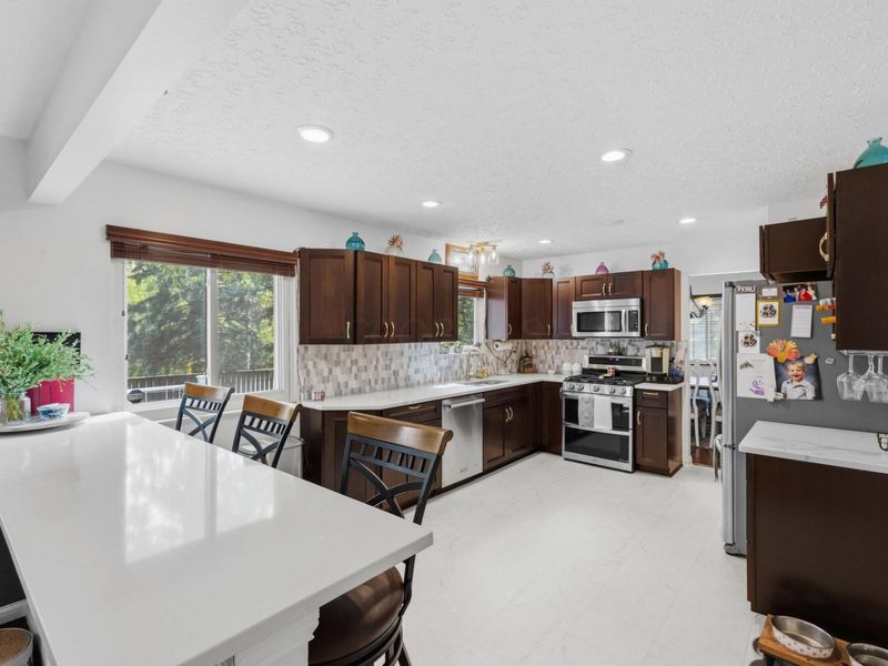5587 Coogan Place , Dublin, OH 43016 Photo 7