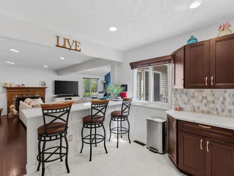 5587 Coogan Place , Dublin, OH 43016 Photo 9