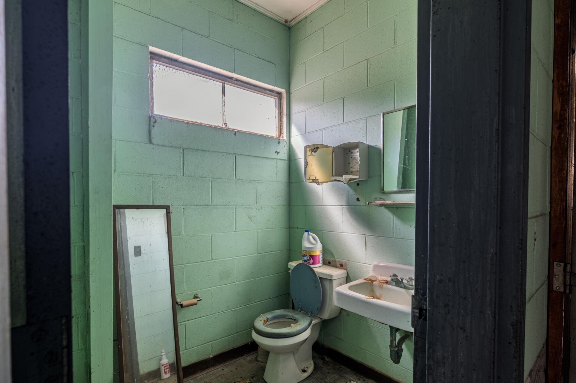 565 State Road S-6-459 Photo 29