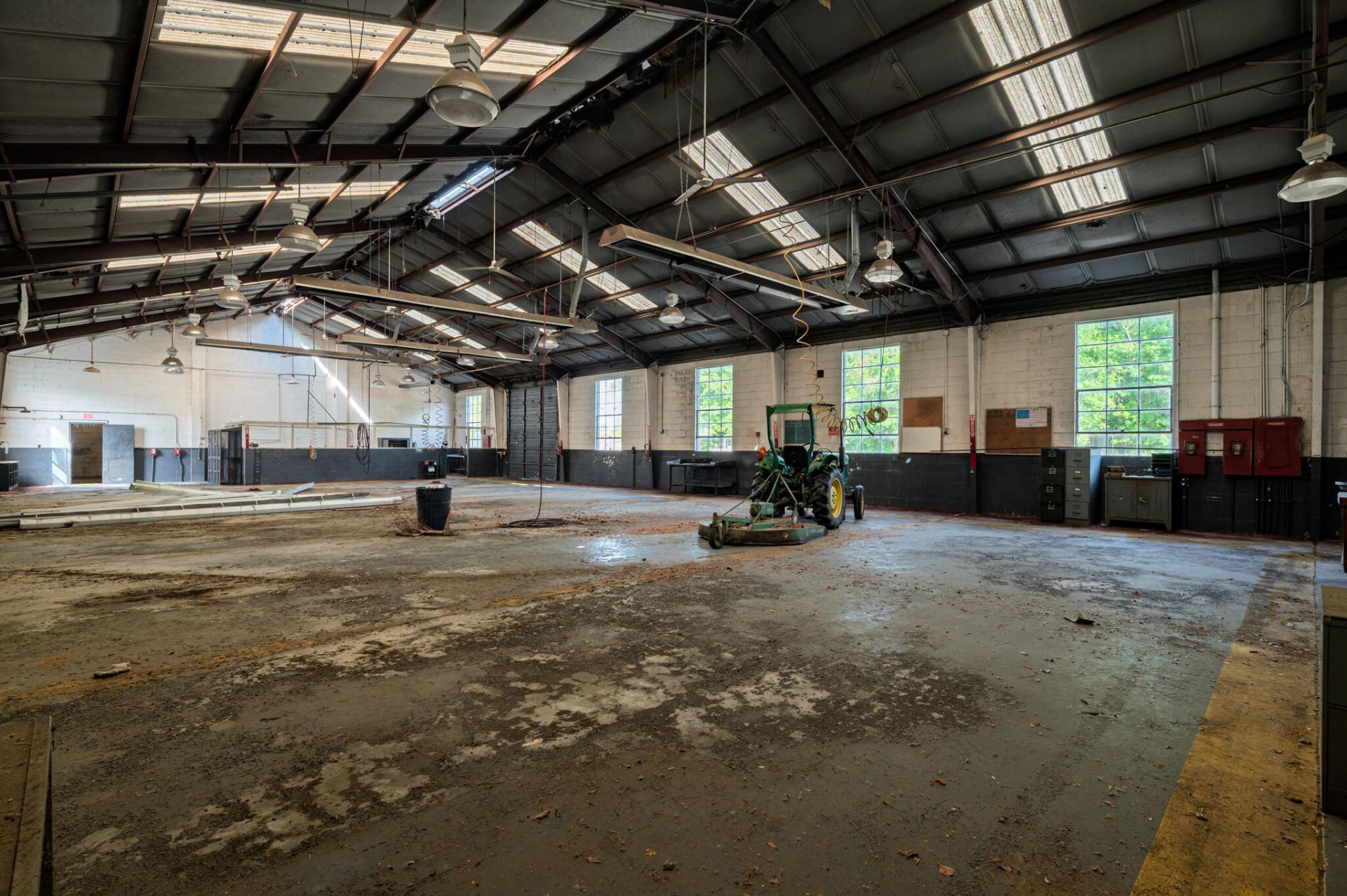 565 State Road S-6-459 Photo 7