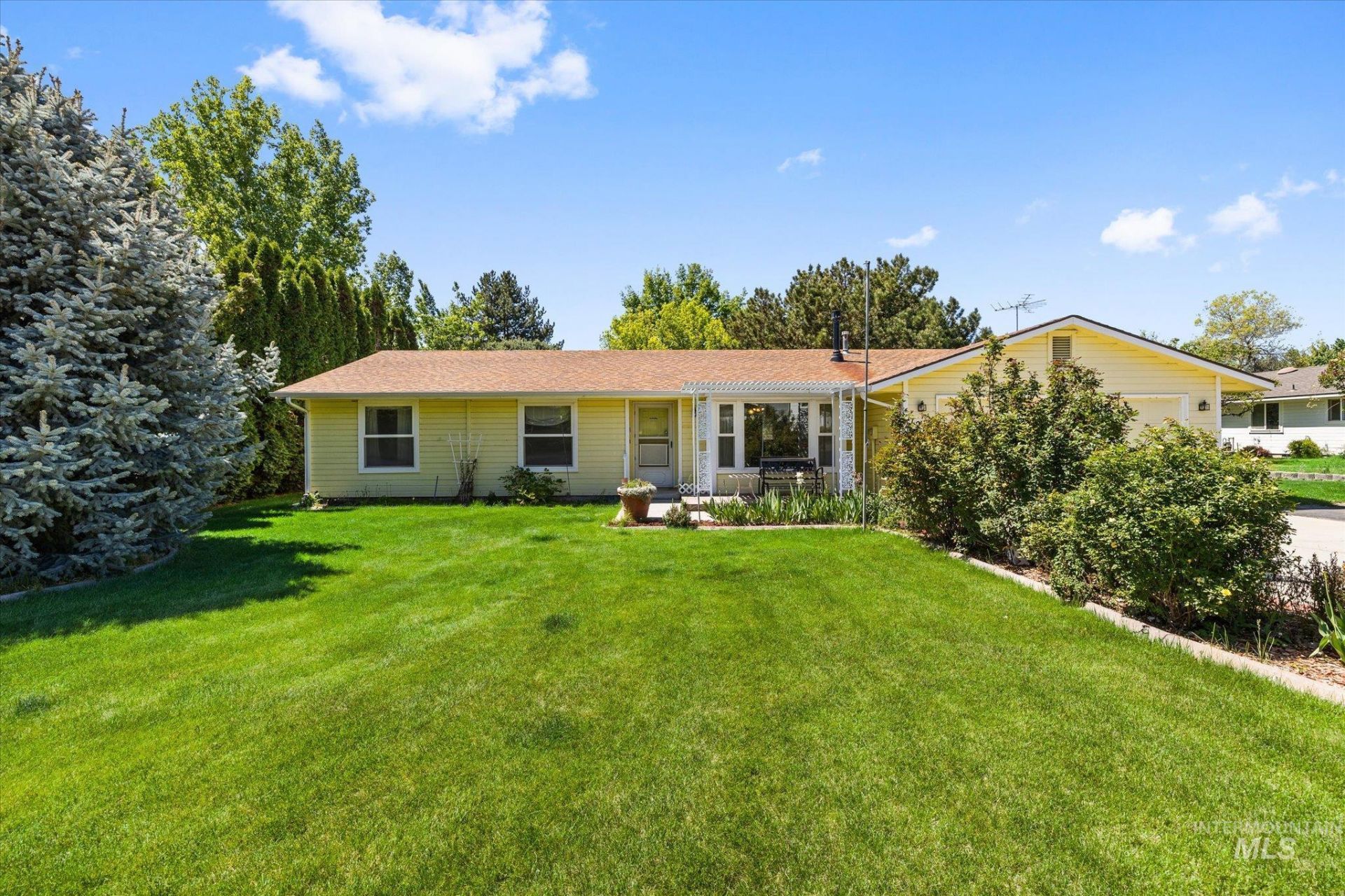 121 N Brent, Nampa, ID 83687 Main Photo