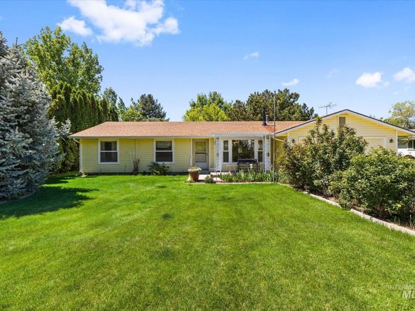 121 N Brent, Nampa, ID 83687