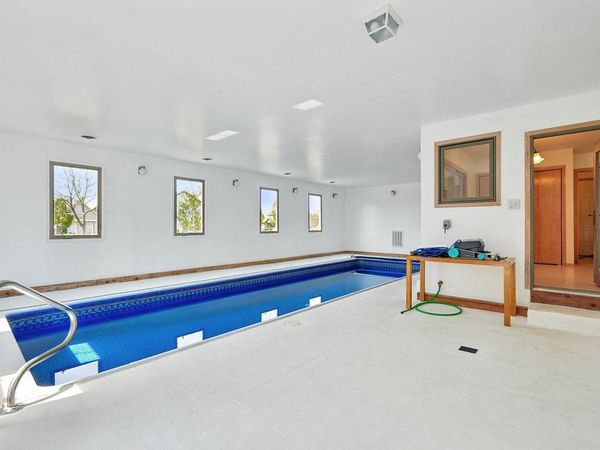 8108 East Ridge DRIVE, Pleasant Prairie, WI 53158