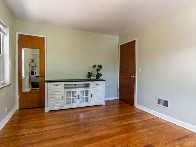 7260 Eastlawn Drive, Cincinnati, OH 45237 Photo 18