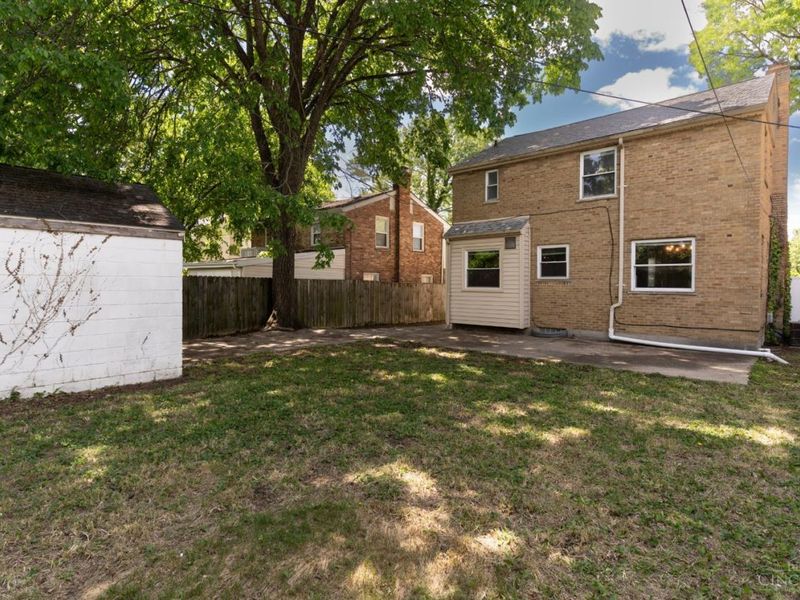 7260 Eastlawn Drive, Cincinnati, OH 45237 Photo 29