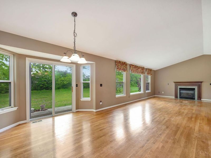 4084 Alsace Lane, Fairfield Twp, OH 45011 Photo 12