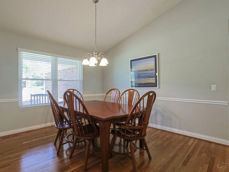 1883 Wagon Wheel Drive, Ross Twp, OH 45013 Photo 13