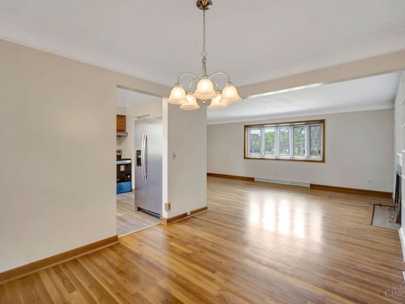 702 W Sharon Road, Forest Park, OH 45240 Photo 11