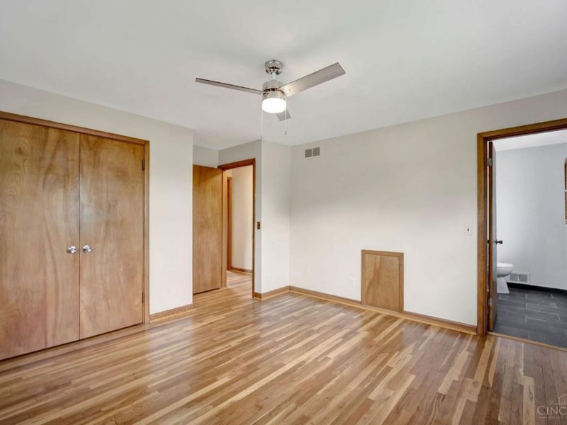 702 W Sharon Road, Forest Park, OH 45240 Photo 17
