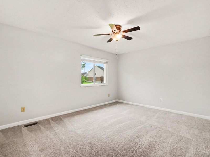 7594 Cinnamon Woods Drive, West Chester, OH 45069 Photo 16