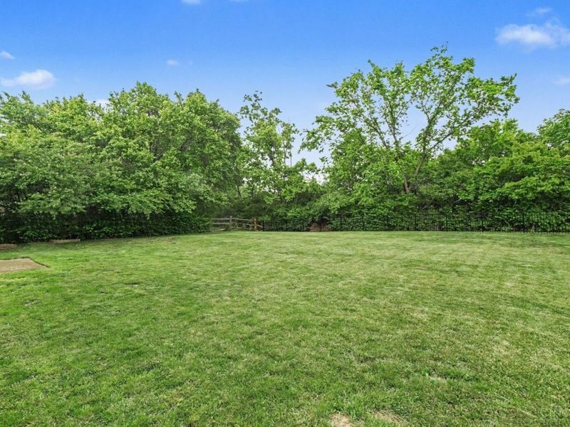 7594 Cinnamon Woods Drive, West Chester, OH 45069 Photo 20