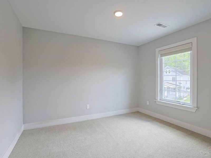 3518 Kroger Avenue, Cincinnati, OH 45226 Photo 35