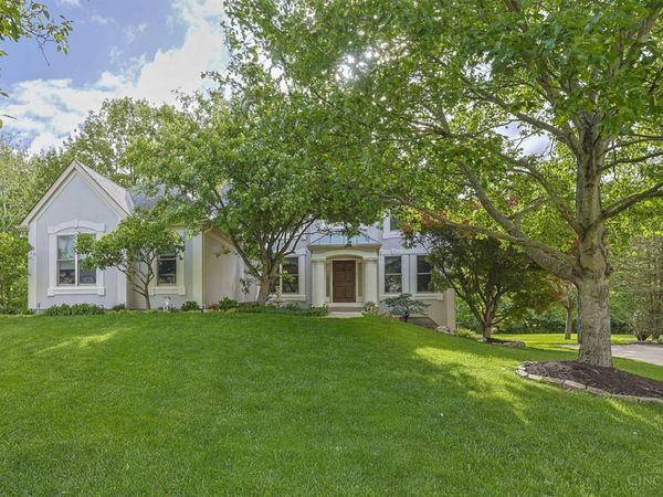 10706 Woodgate Lane, Montgomery, OH 45242