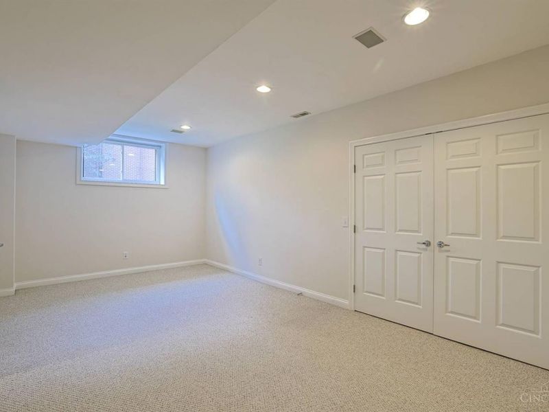 10706 Woodgate Lane, Montgomery, OH 45242 Photo 24