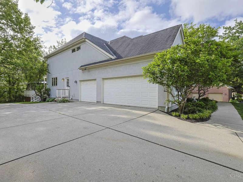 10706 Woodgate Lane, Montgomery, OH 45242 Photo 39