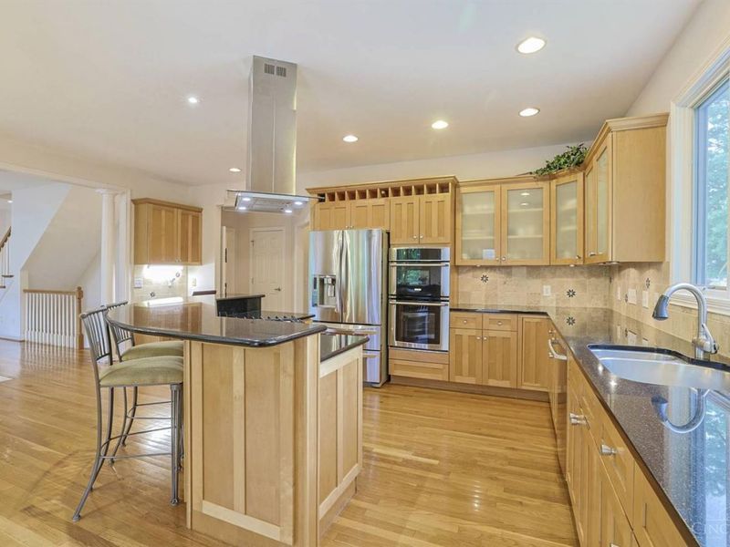10706 Woodgate Lane, Montgomery, OH 45242 Photo 8