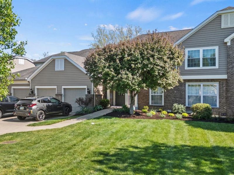 5892 Stonebridge Circle, Unit 202, Miami Twp, OH 45150 Photo 2