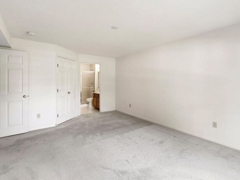 5892 Stonebridge Circle, Unit 202, Miami Twp, OH 45150 Photo 23