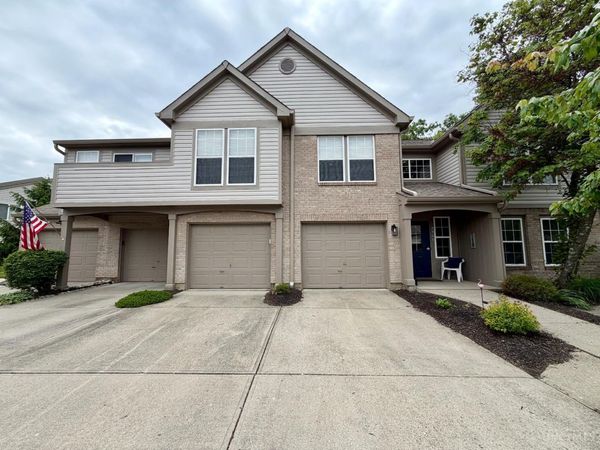 9941 Edgewood Lane, Unit 12B, Sharonville, OH 45241