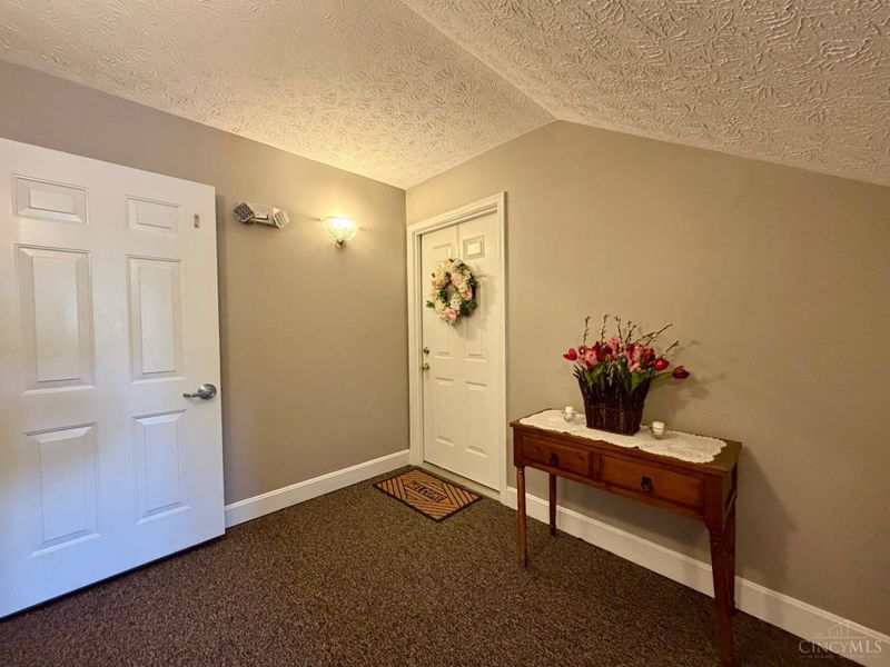 9941 Edgewood Lane, Unit 12B, Sharonville, OH 45241 Photo 7