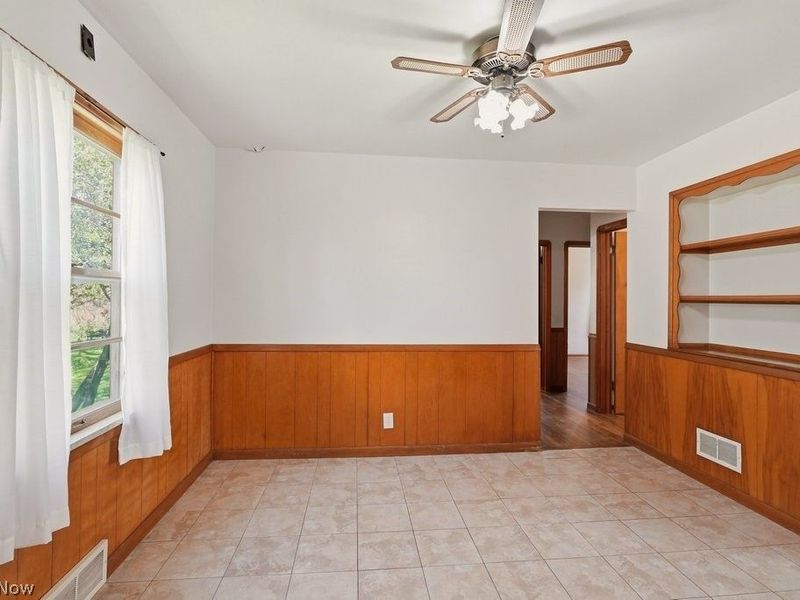 125 Meadowlane Road, Seven Hills, OH 44131 Photo 12