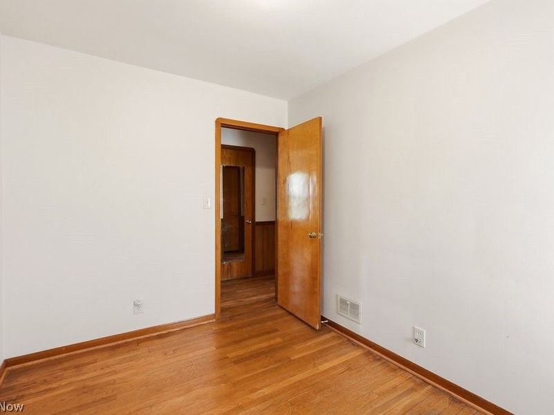 125 Meadowlane Road, Seven Hills, OH 44131 Photo 14