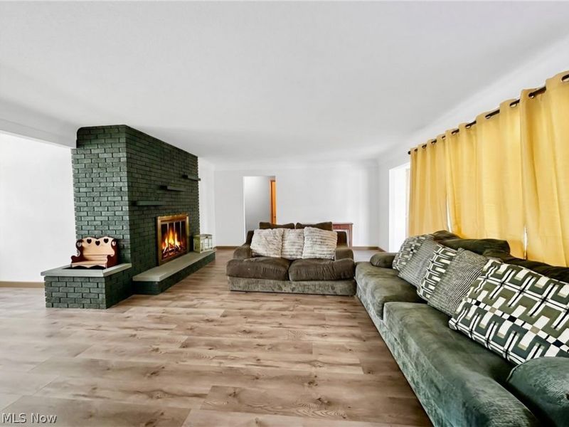 99 Greenridge Drive, Geneva, OH 44041 Photo 5