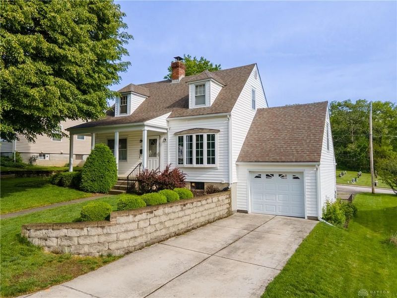 126 Parkwood Drive, West Milton, OH 45383 Photo 3
