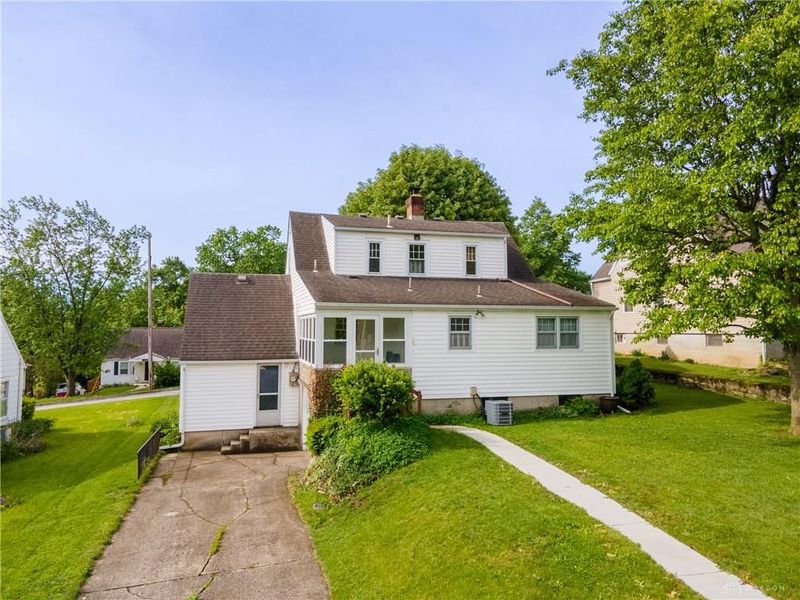 126 Parkwood Drive, West Milton, OH 45383 Photo 7