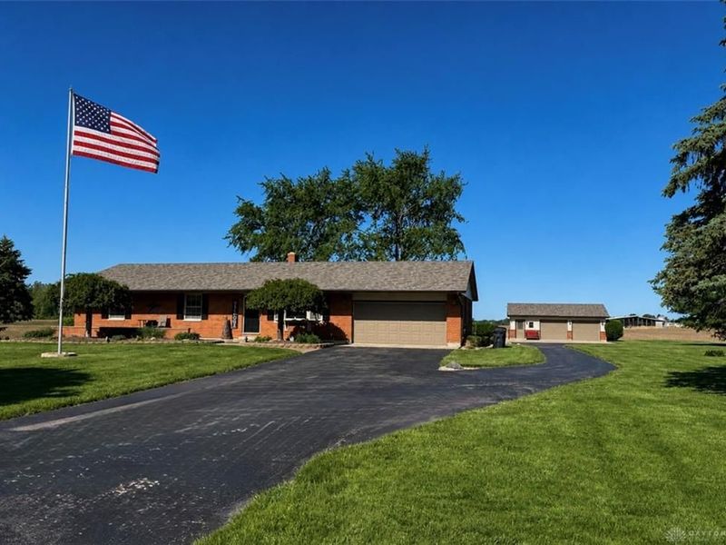 5849 Sulphur Springs Road, Brookville, OH 45309 Photo 1