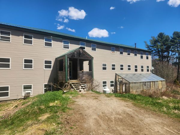 1257 N Pond Road, Warren, ME 04864