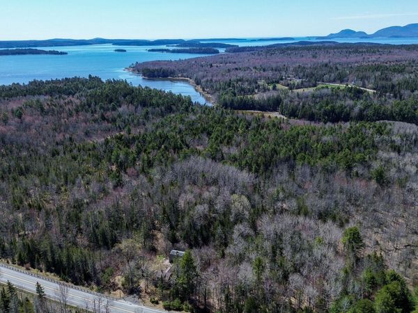 2413 U.S. 1, Sullivan, ME 04664