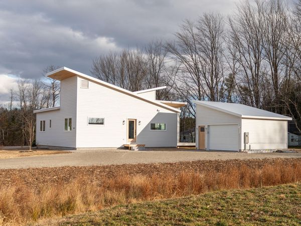 16 Leeward Meadows, Biddeford, ME 04005