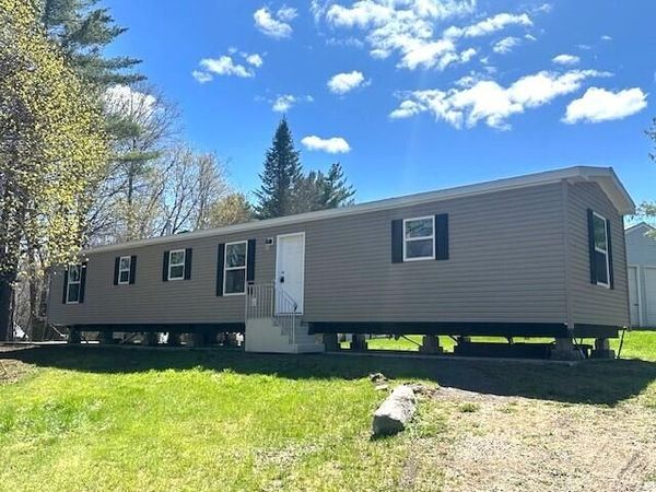 10 Burrill Street, Waterville, ME 04901