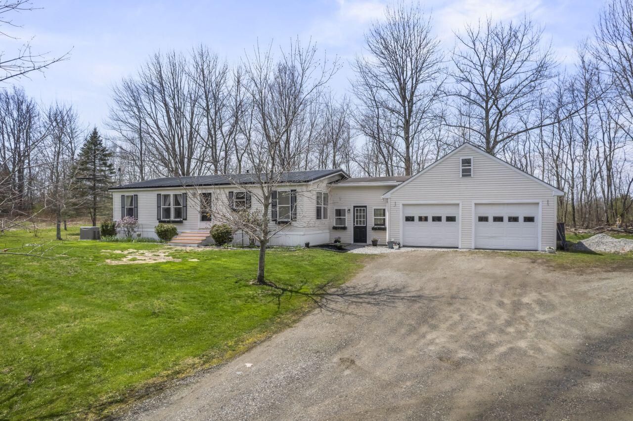 385 Goose Hill Road, Jefferson, ME 04348 Main Photo