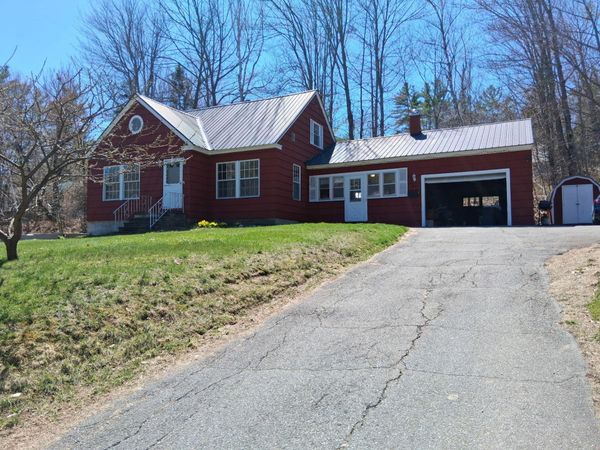 431 Raymond Street , Rumford, ME 04276